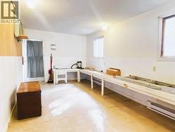 10 x 20' hobby or work room in addition has separate entrance to backyard -