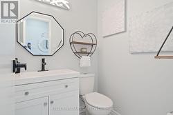 Powder room -