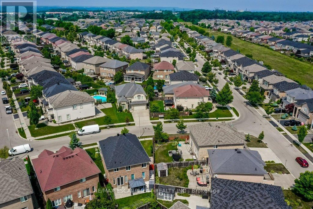 33 Lockman Drive, Hamilton, ON - Outdoor With View