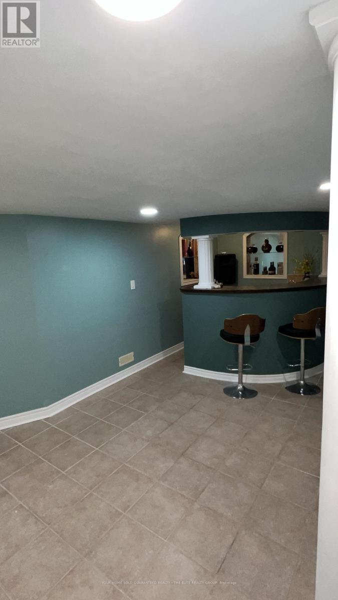 168 Sail Crescent, Vaughan, ON - Indoor Photo Showing Other Room