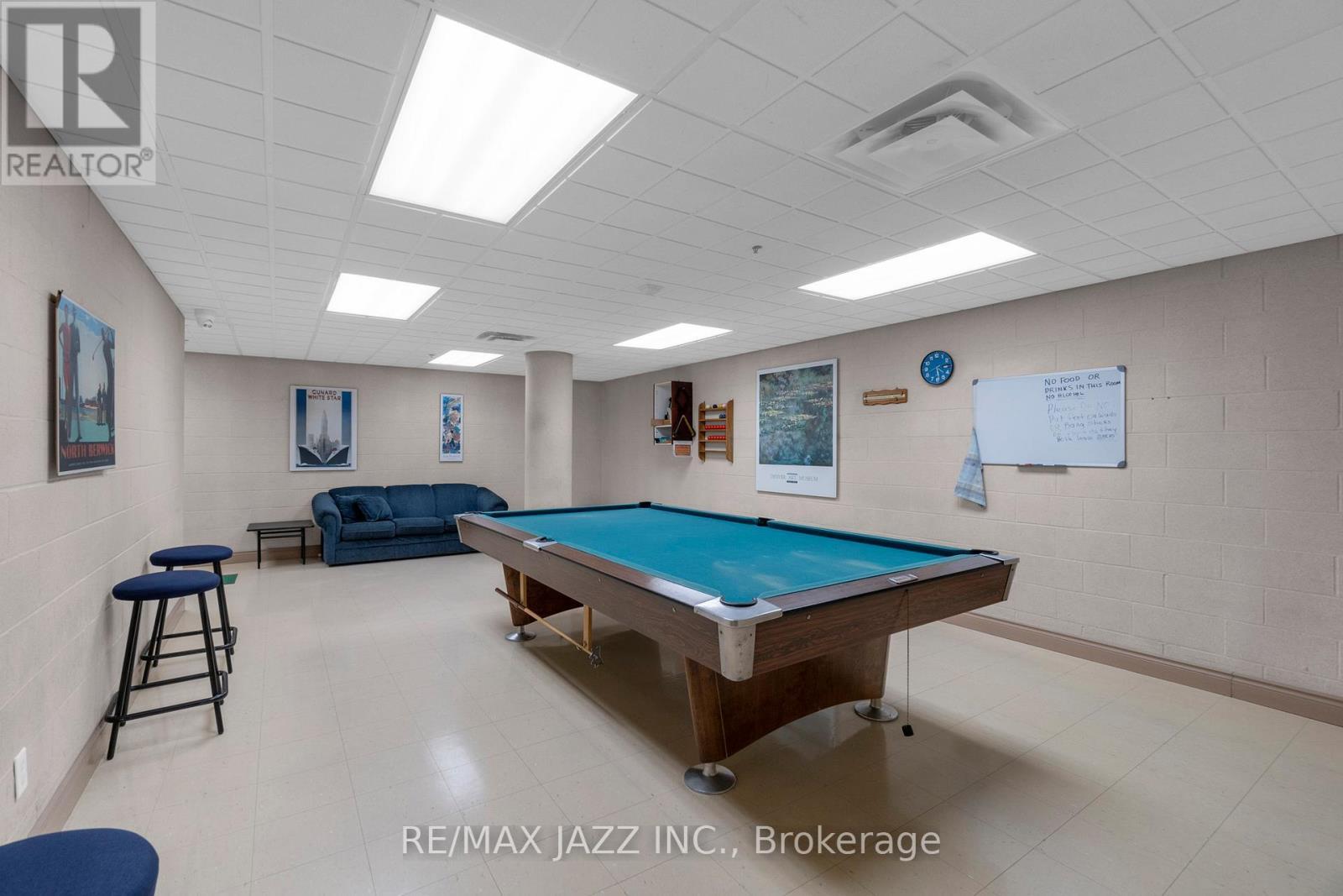 304 - 7 Dayspring Circle, Brampton (Goreway Drive Corridor), ON - Indoor Photo Showing Other Room