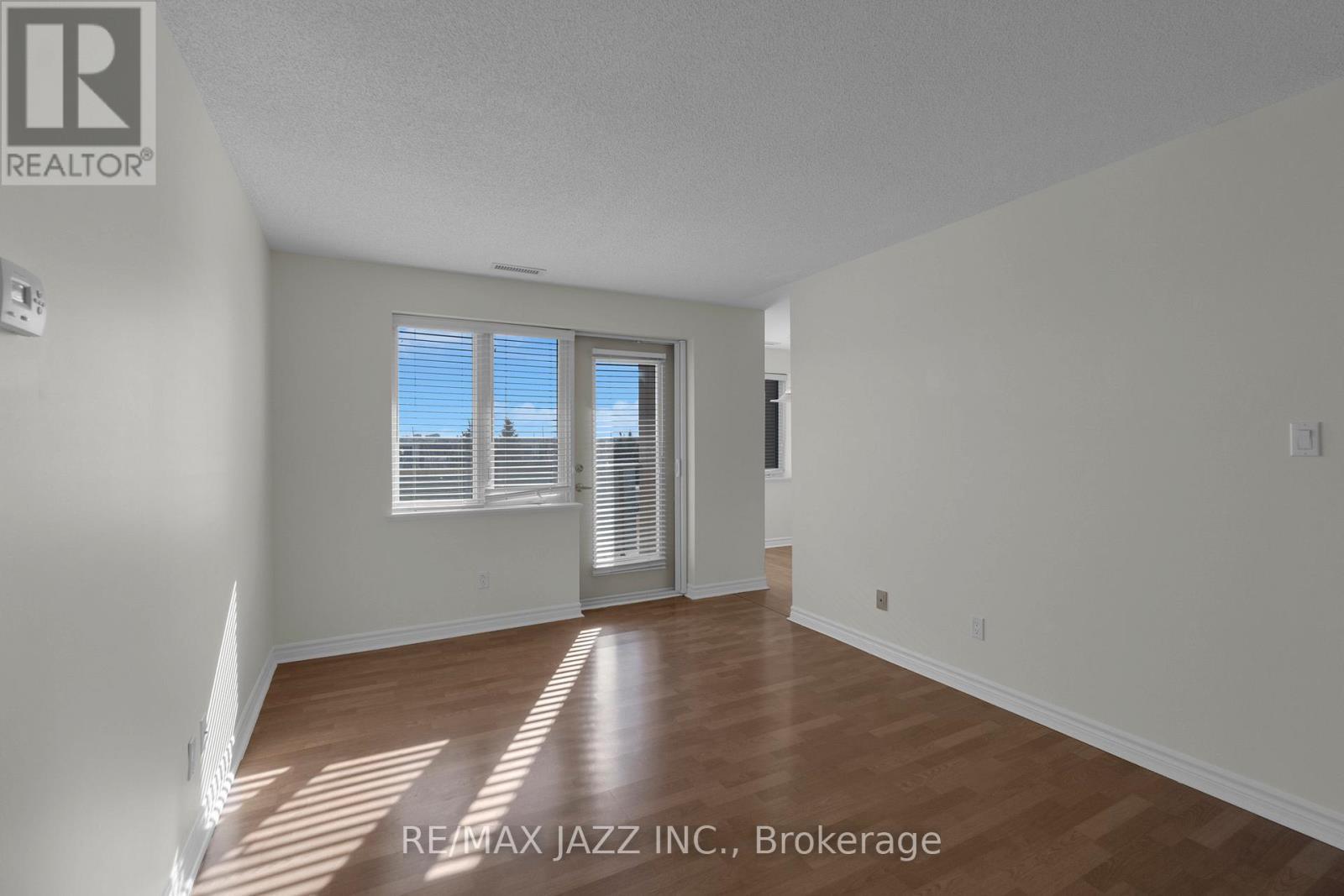 304 - 7 Dayspring Circle, Brampton (Goreway Drive Corridor), ON - Indoor Photo Showing Other Room