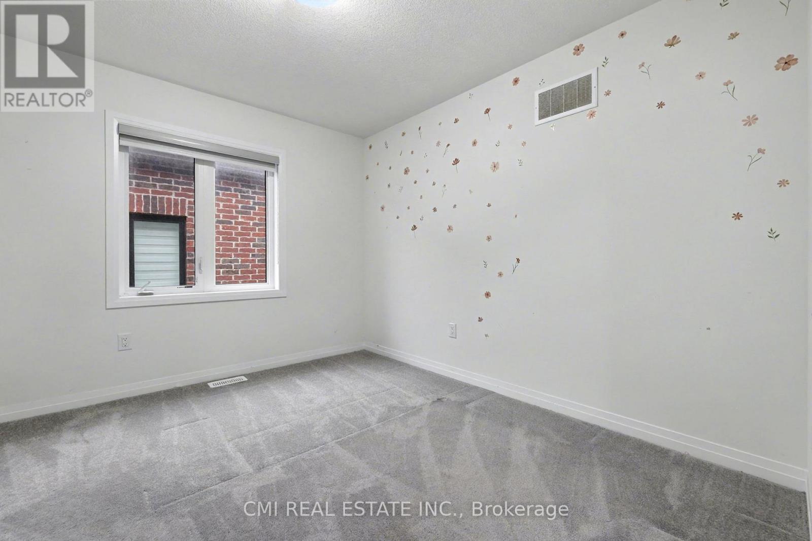 9 Prince Philip Boulevard, North Dumfries, ON - Indoor Photo Showing Other Room