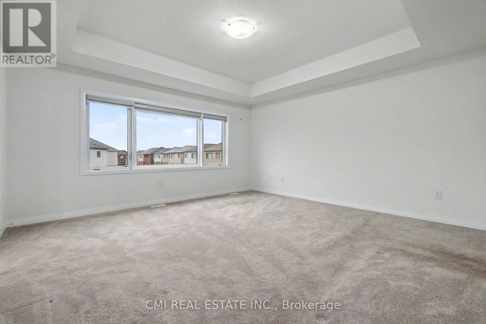 9 Prince Philip Boulevard, North Dumfries, ON - Indoor Photo Showing Other Room