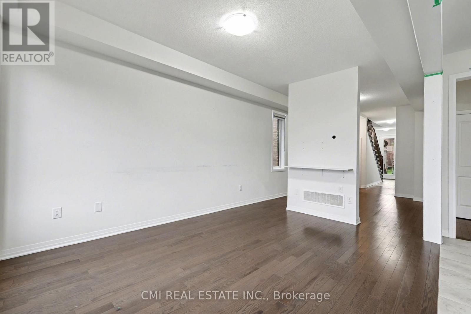 9 Prince Philip Boulevard, North Dumfries, ON - Indoor Photo Showing Other Room