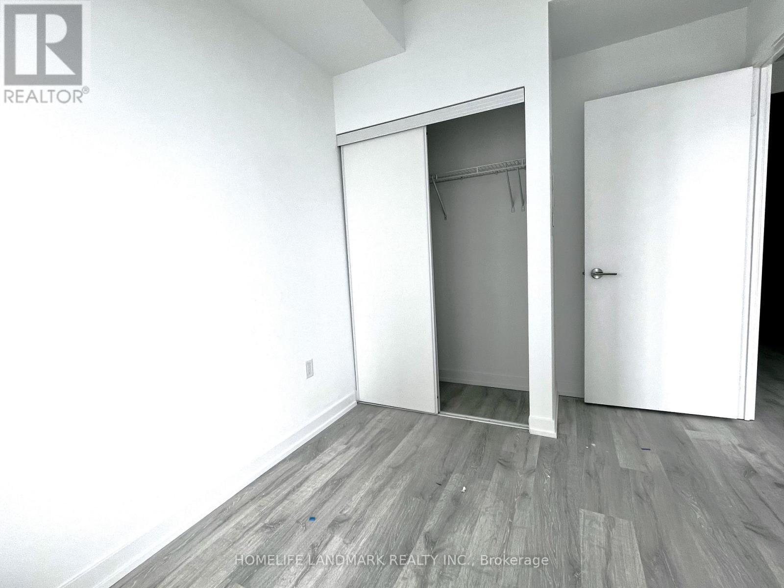 Bedroom 2 - N2007 - 7 Golden Lion Heights, Toronto, ON - Indoor Photo Showing Other Room