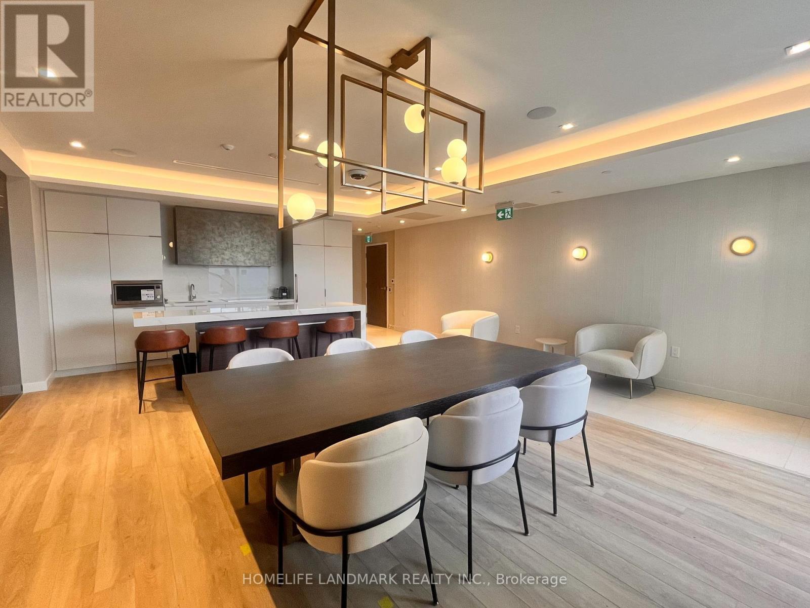 N2007 - 7 Golden Lion Heights, Toronto, ON - Indoor Photo Showing Dining Room