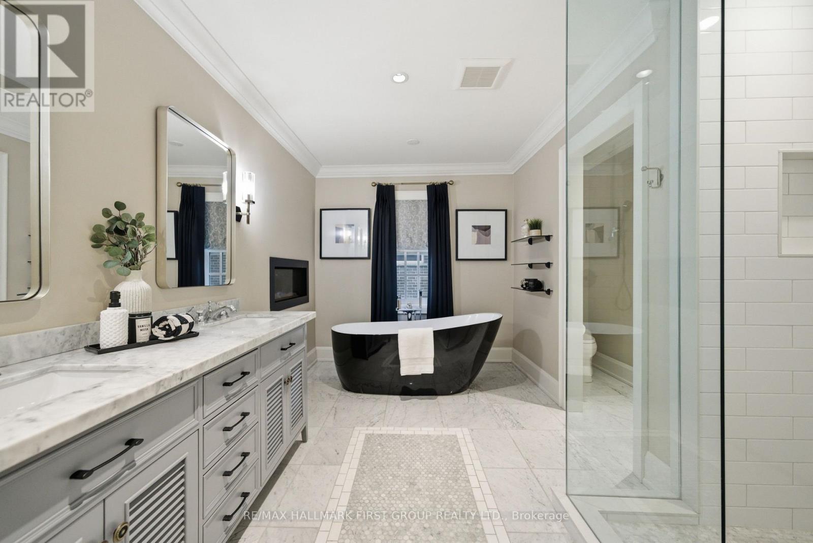 739 Masson Street, Oshawa (Centennial), ON - Indoor Photo Showing Bathroom