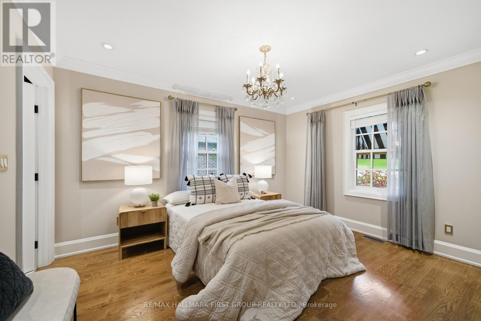739 Masson Street, Oshawa (Centennial), ON - Indoor Photo Showing Bedroom