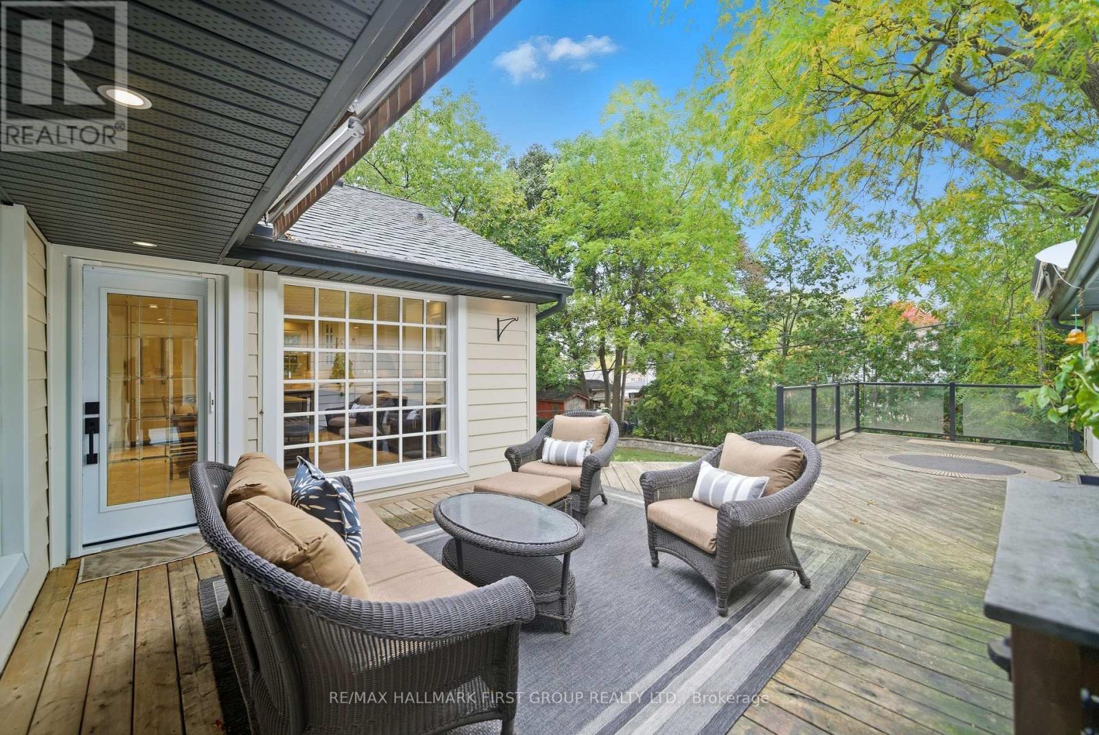 739 Masson Street, Oshawa (Centennial), ON - Outdoor With Deck Patio Veranda With Exterior