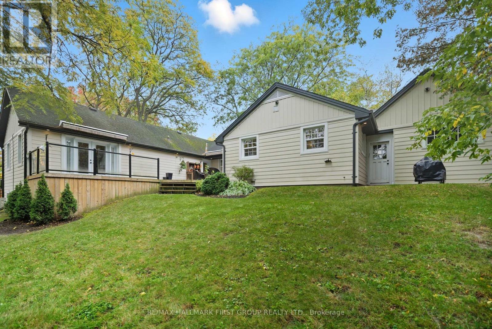 739 Masson Street, Oshawa (Centennial), ON - Outdoor