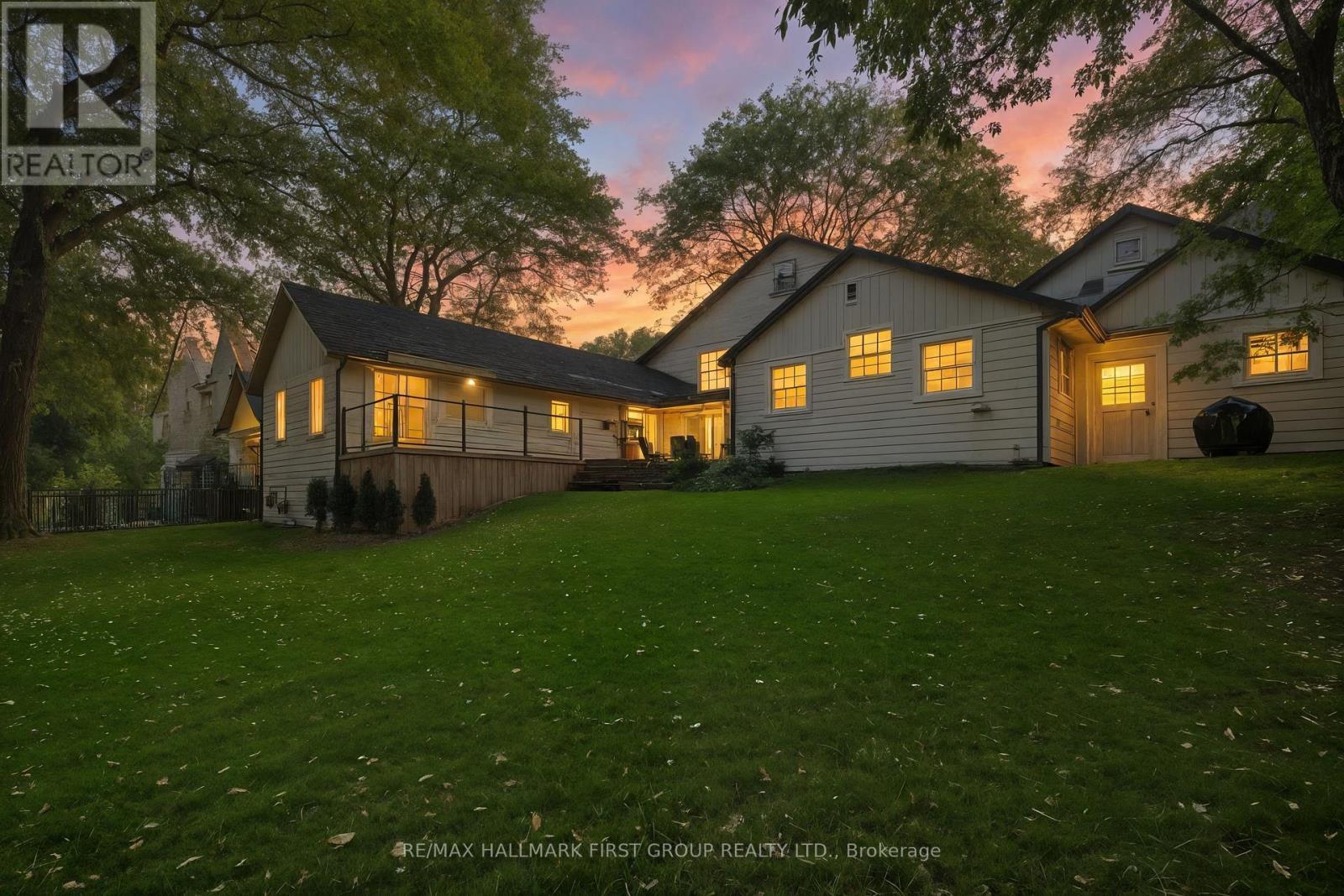 739 Masson Street, Oshawa (Centennial), ON - Outdoor With Deck Patio Veranda