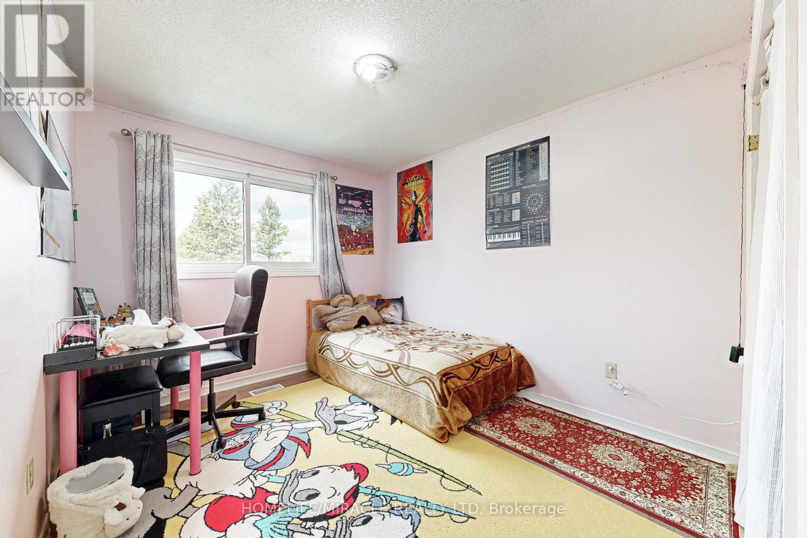 208 Park Street, Brock, ON - Indoor Photo Showing Bedroom