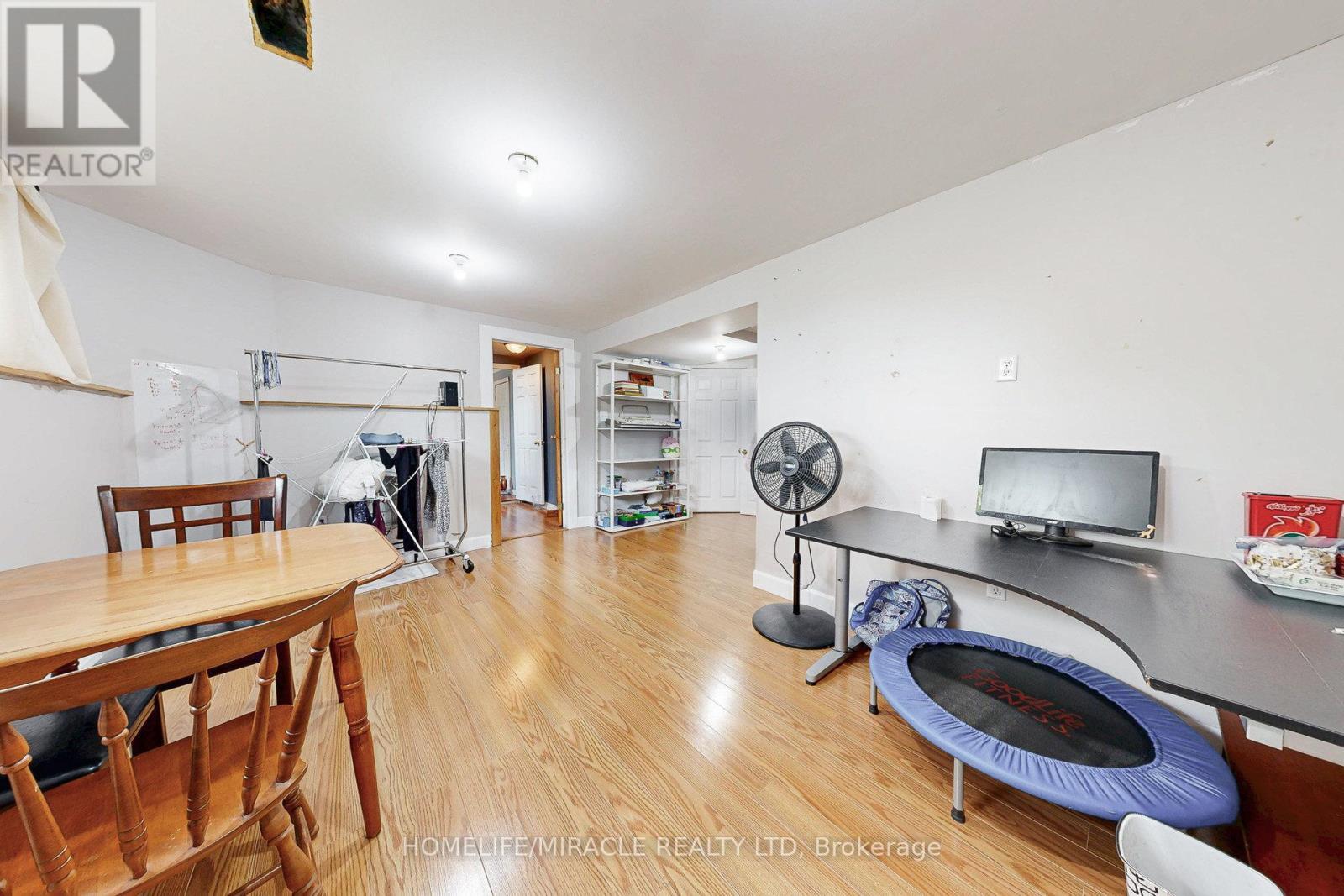 208 Park Street, Brock, ON - Indoor Photo Showing Office