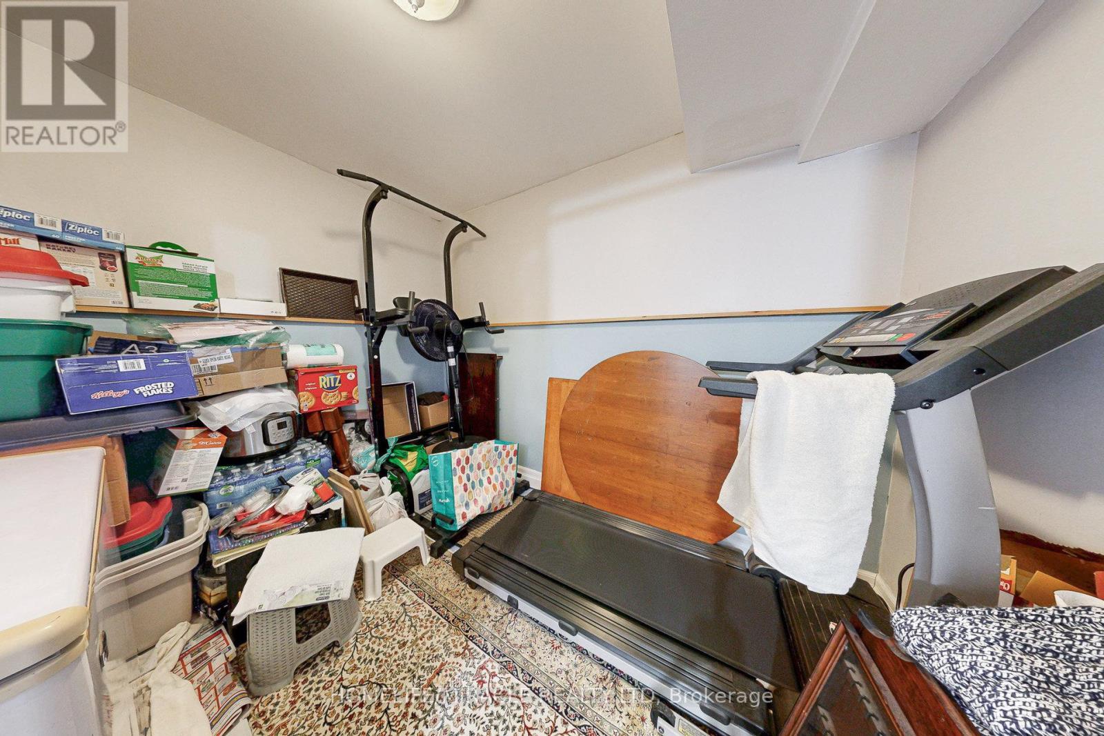 208 Park Street, Brock, ON - Indoor