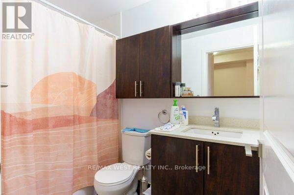 314 - 3600 Highway 7 Road, Vaughan, ON - Indoor Photo Showing Bathroom