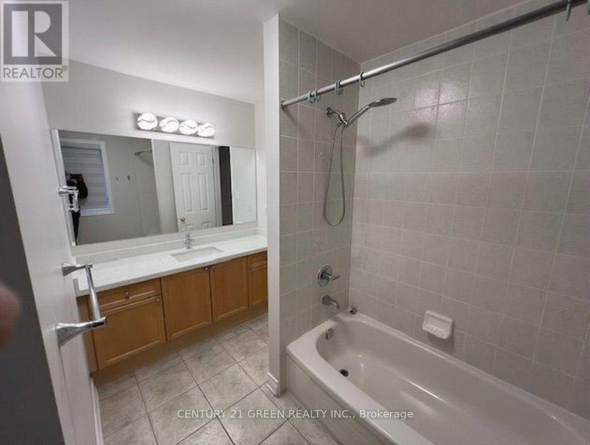 3036 Abernathy Way, Oakville, ON - Indoor Photo Showing Bathroom