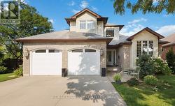 1 HUNTINGTON TERRACE St. Thomas, ON N5R 6H1