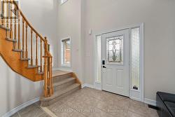 Beautifully maintained 3+1 beds and 4 baths -