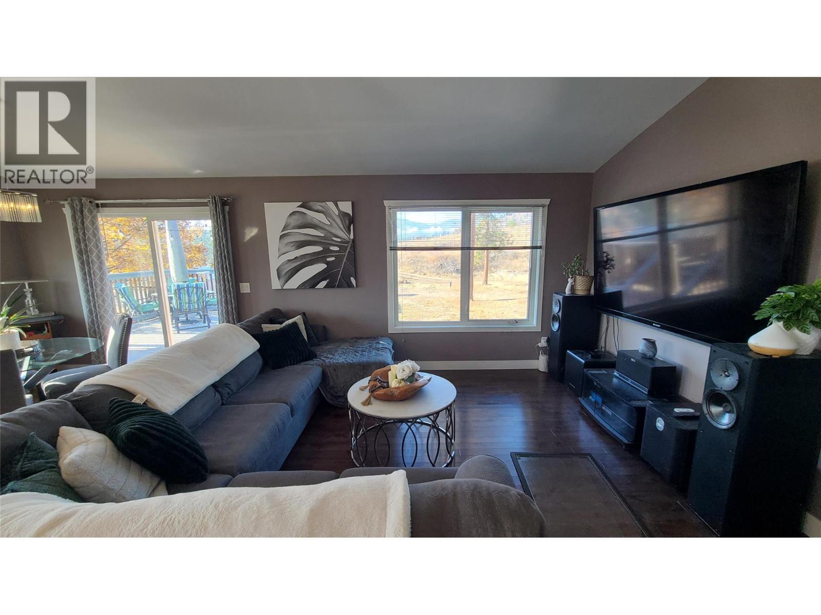 2670 Glenmore Rd Road, Kelowna, BC