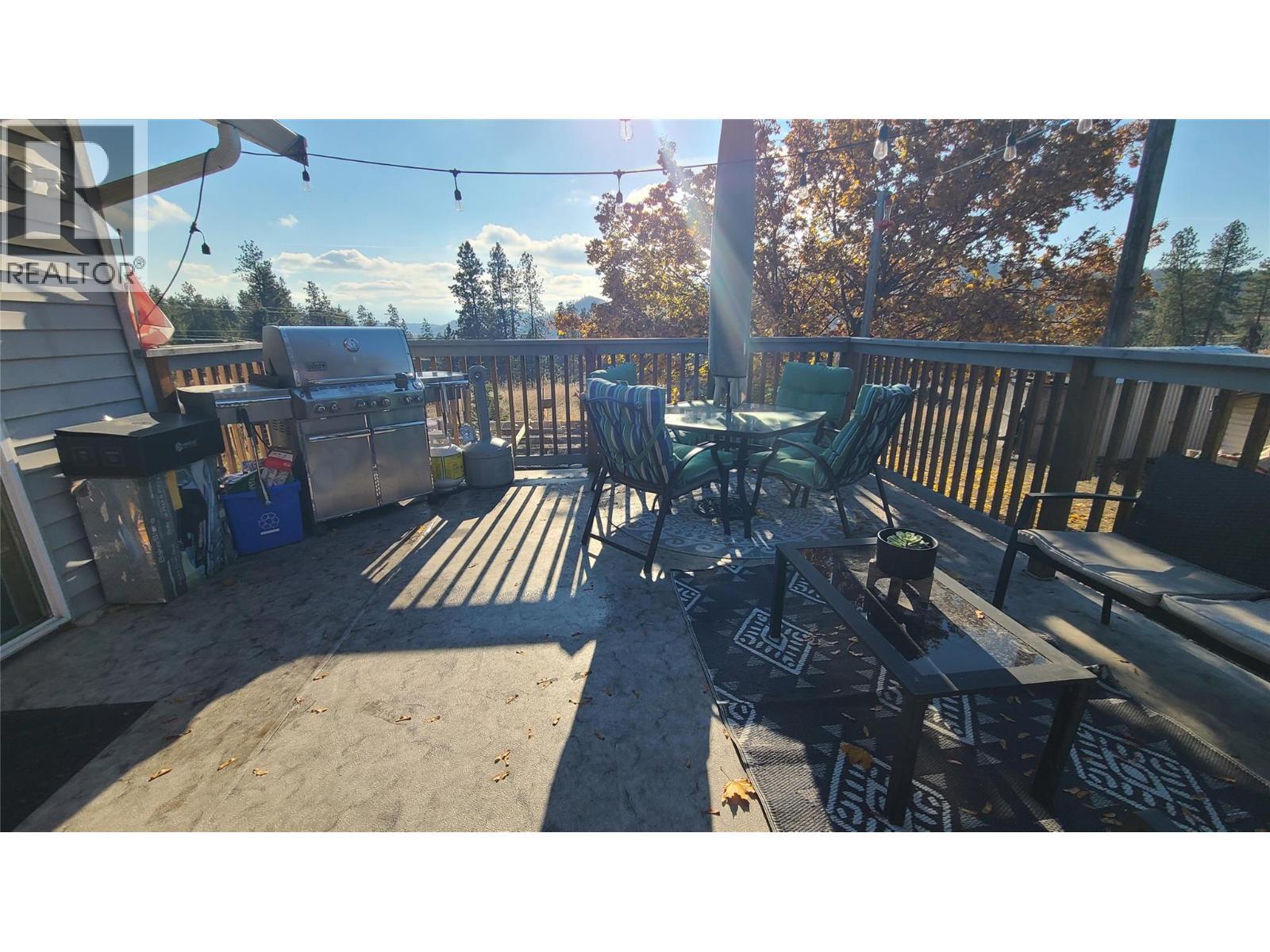 2670 Glenmore Rd Road, Kelowna, BC