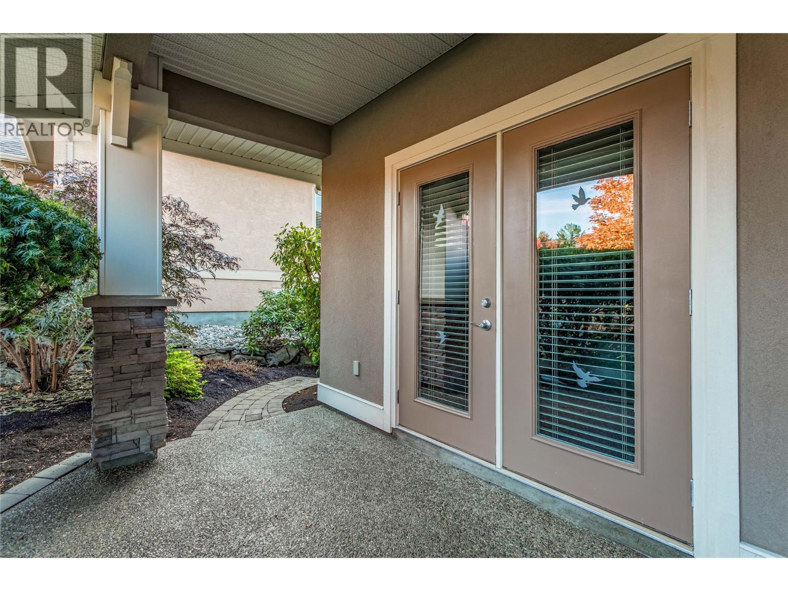 4116 Gallaghers Woodlands Drive S, Kelowna, BC - Outdoor With Deck Patio Veranda With Exterior