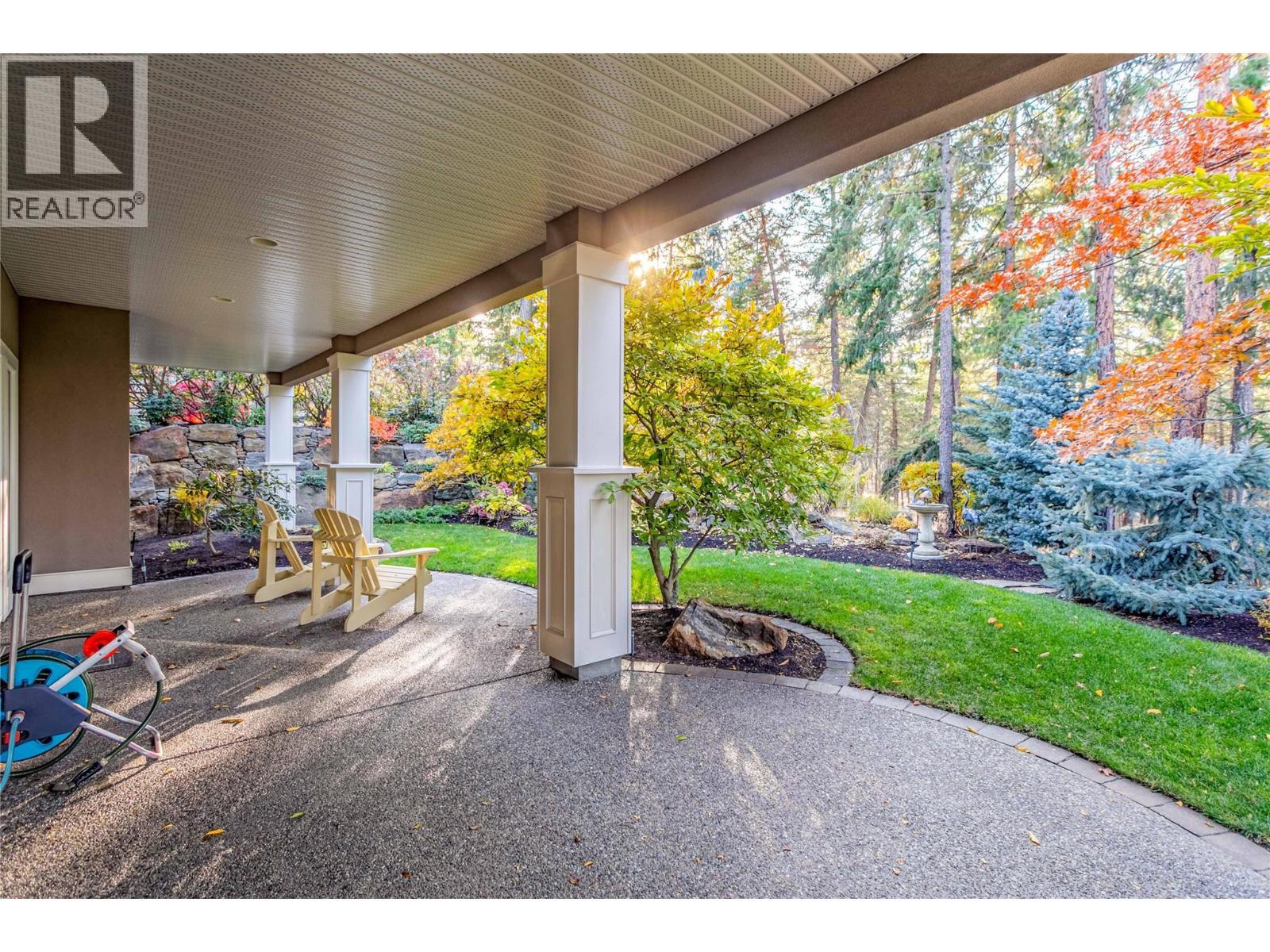 4116 Gallaghers Woodlands Drive S, Kelowna, BC - Outdoor With Deck Patio Veranda