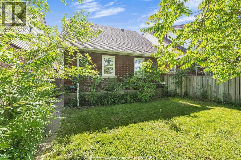 1376 Goyeau Street Unit# Upper, Windsor, ON - Outdoor