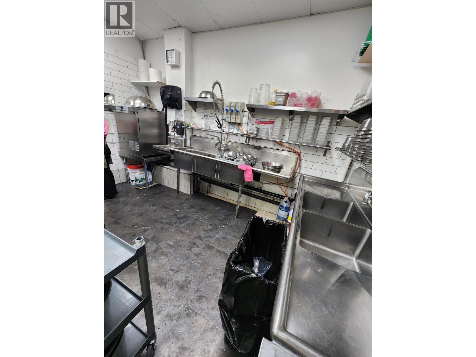 991 Hornby Street, Vancouver, BC