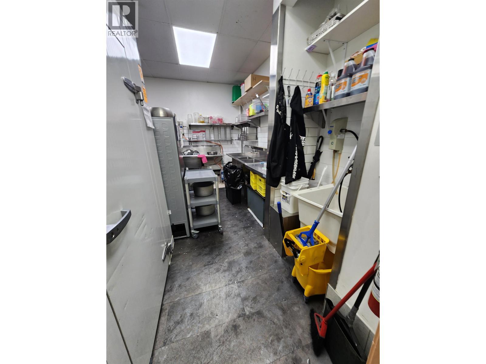 991 Hornby Street, Vancouver, BC