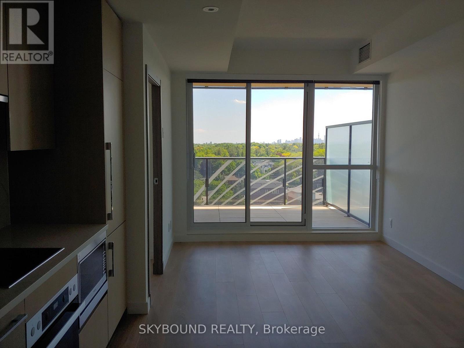 1103 - 25 Mcmahon Drive, Toronto, ON - Indoor Photo Showing Other Room