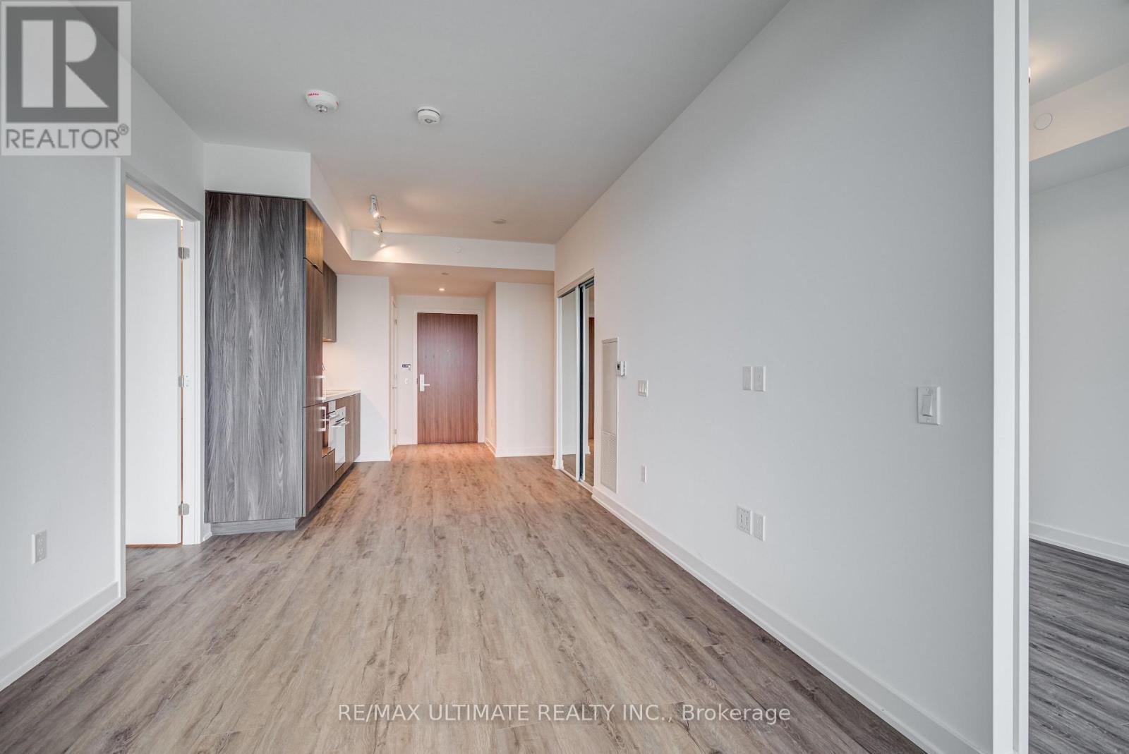 1601 - 15 Queens Quay E, Toronto, ON - Indoor Photo Showing Other Room