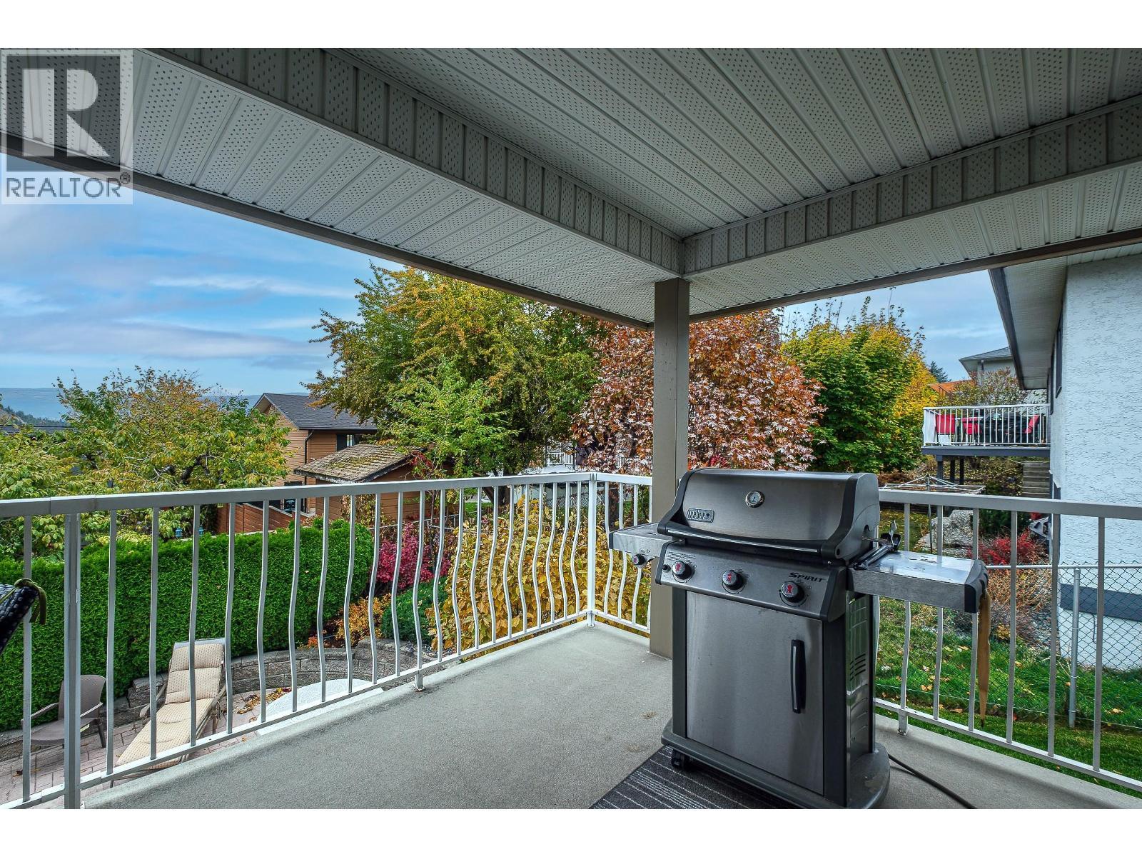 1637 Sonora Drive, Kelowna, BC - Outdoor With Deck Patio Veranda With Exterior