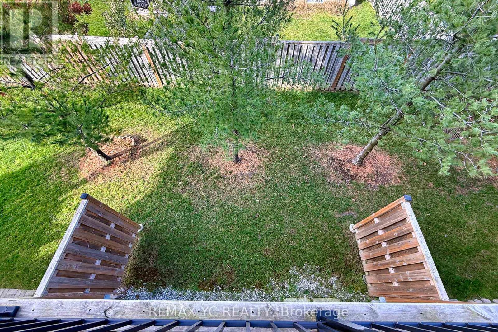 2 - 1 Leggott Avenue, Barrie, ON - Outdoor