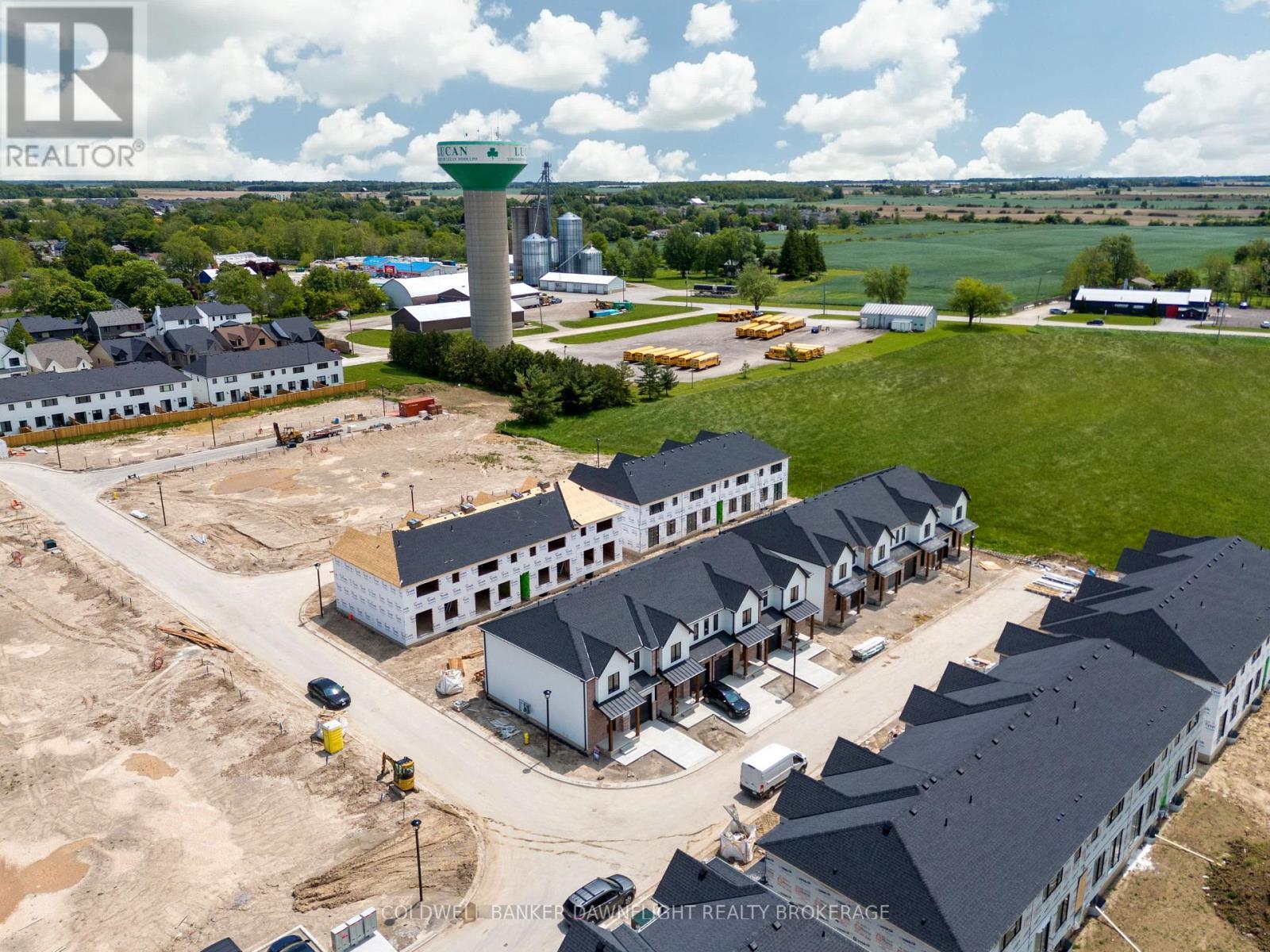 17 - 147 Scotts Drive, Lucan Biddulph (Lucan), ON - Outdoor With View