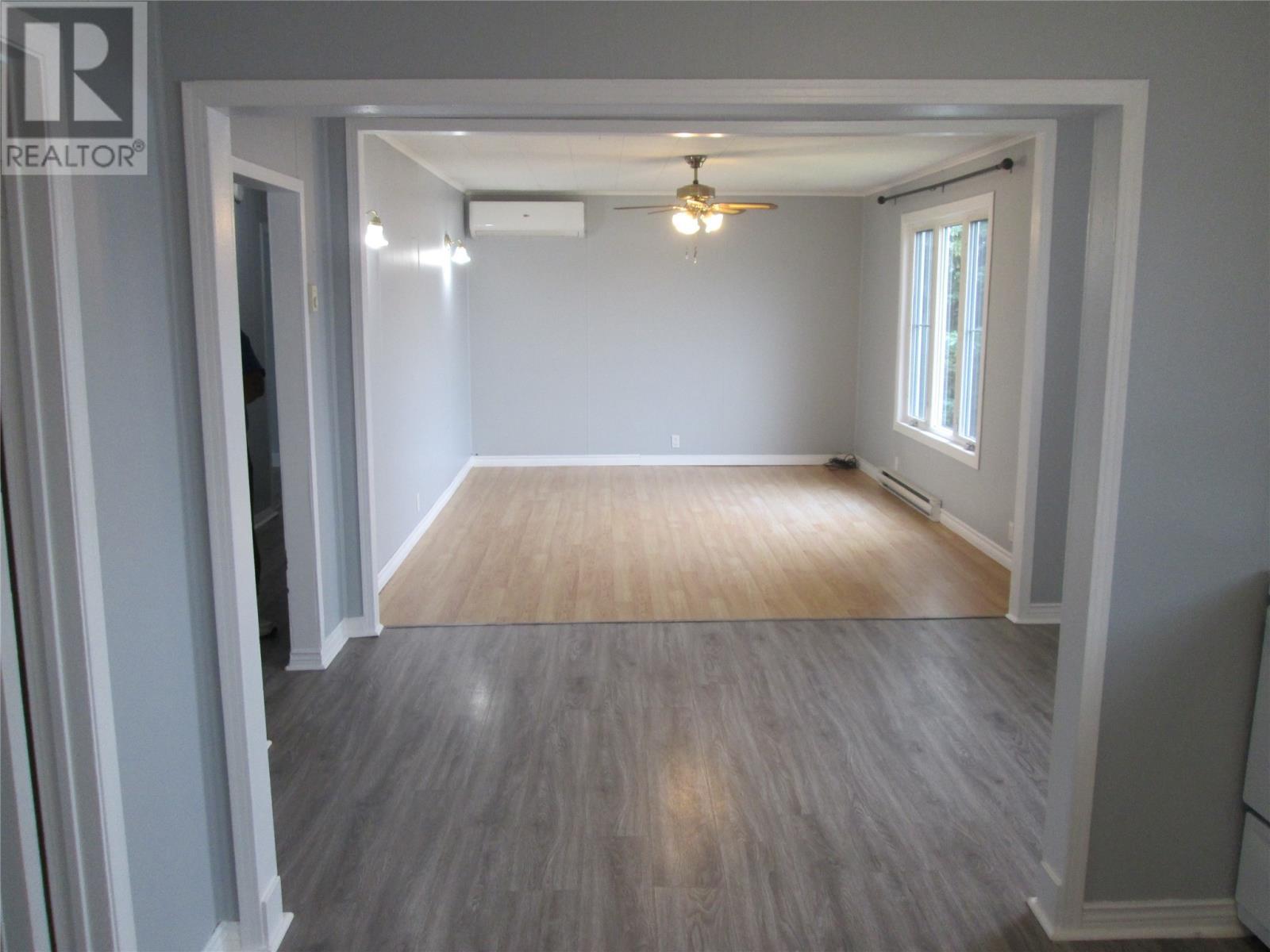 161 Main Street, Point Leamington, NL - Indoor Photo Showing Other Room