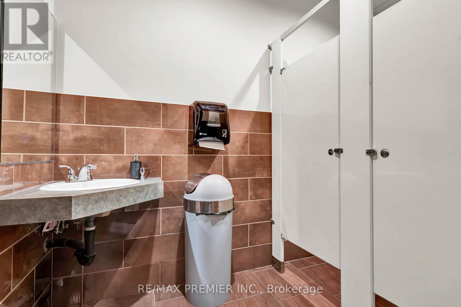 15 - 4000 Steeles Avenue W, Vaughan, ON