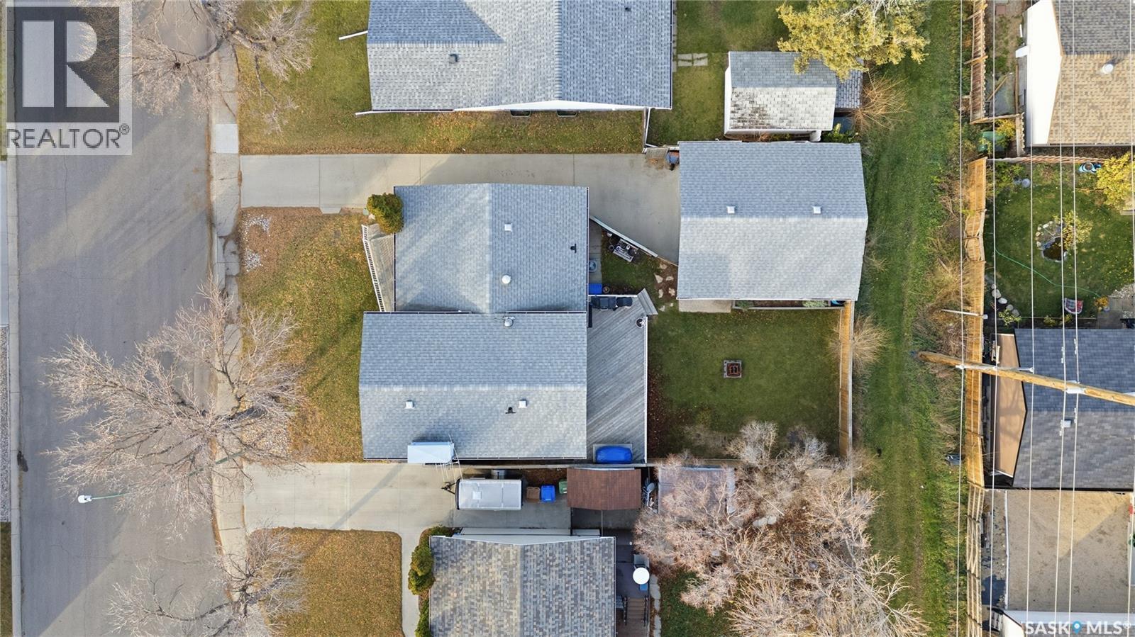 78 Scrivener Crescent, Regina, SK - Outdoor