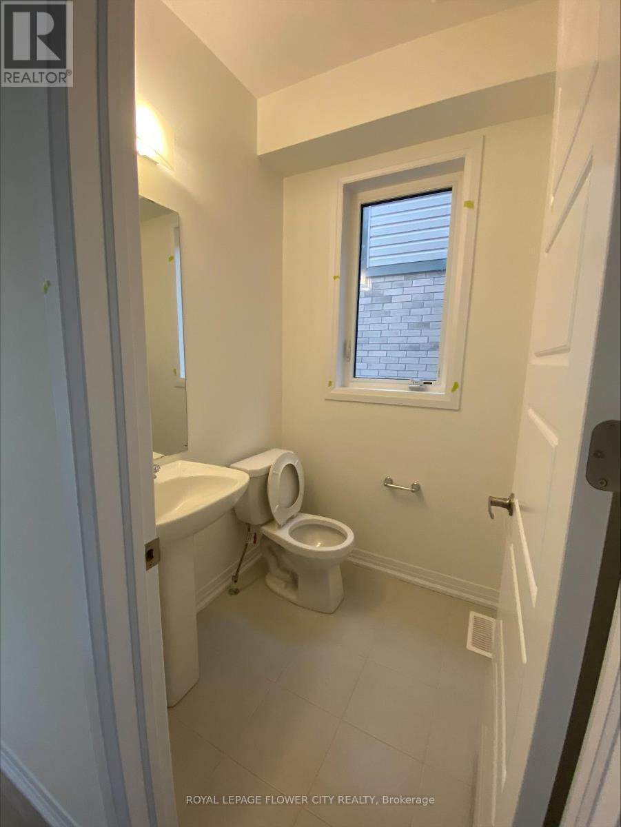 19 Velvet Way, Thorold, ON - Indoor Photo Showing Bathroom