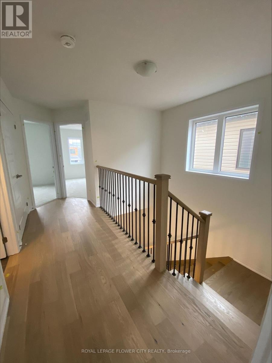 19 Velvet Way, Thorold, ON - Indoor Photo Showing Other Room