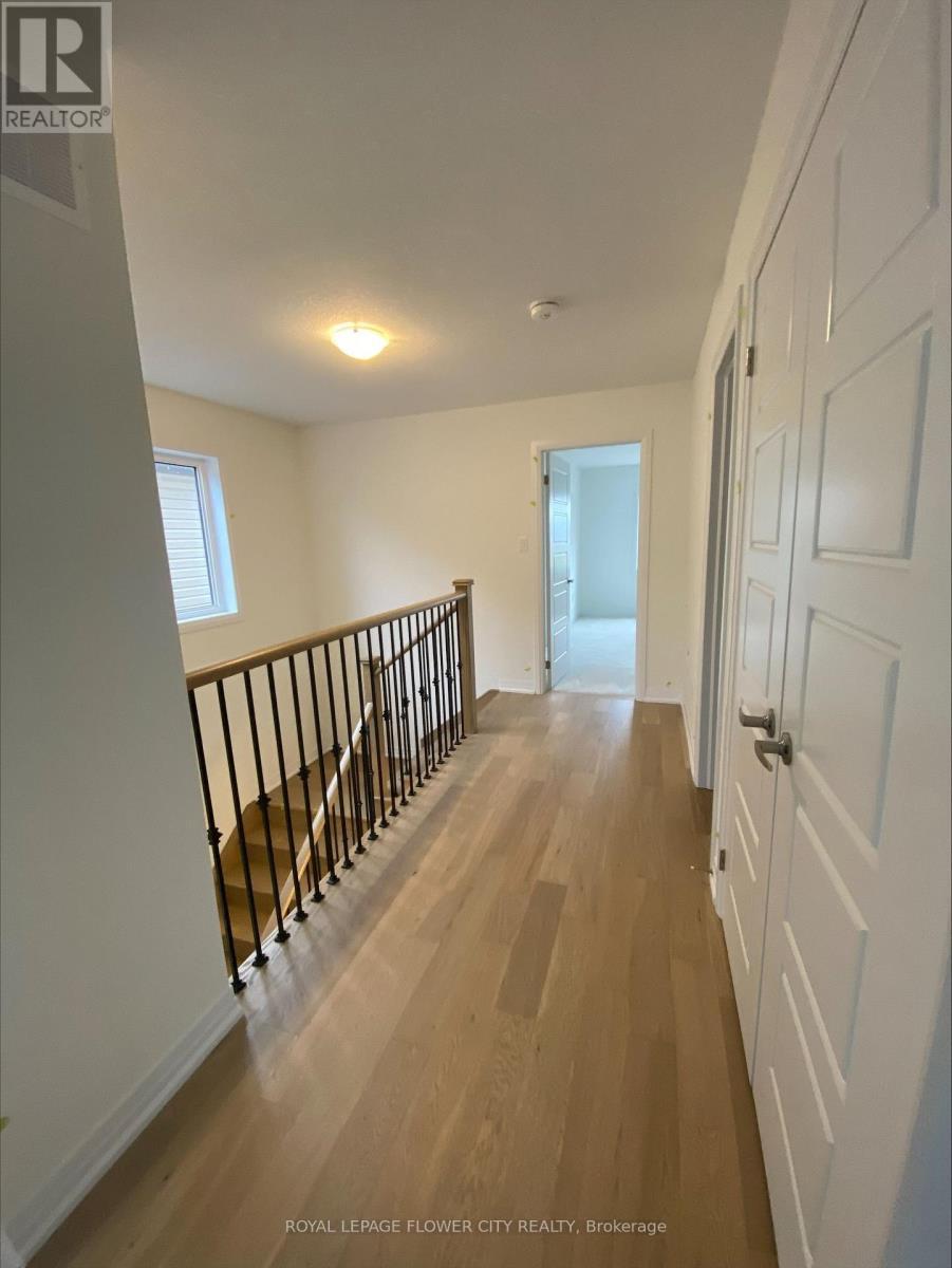 19 Velvet Way, Thorold, ON - Indoor Photo Showing Other Room