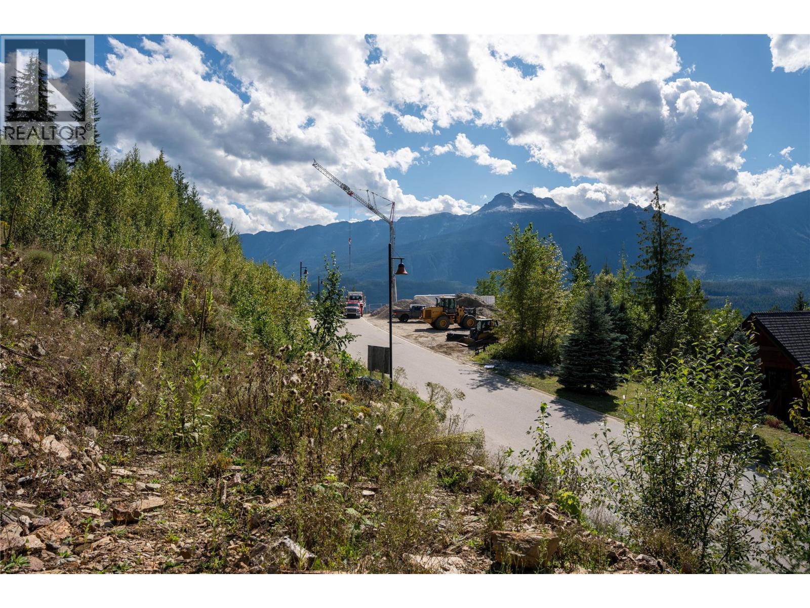 2080 Mackenzie Court Unit# 26, Revelstoke, BC