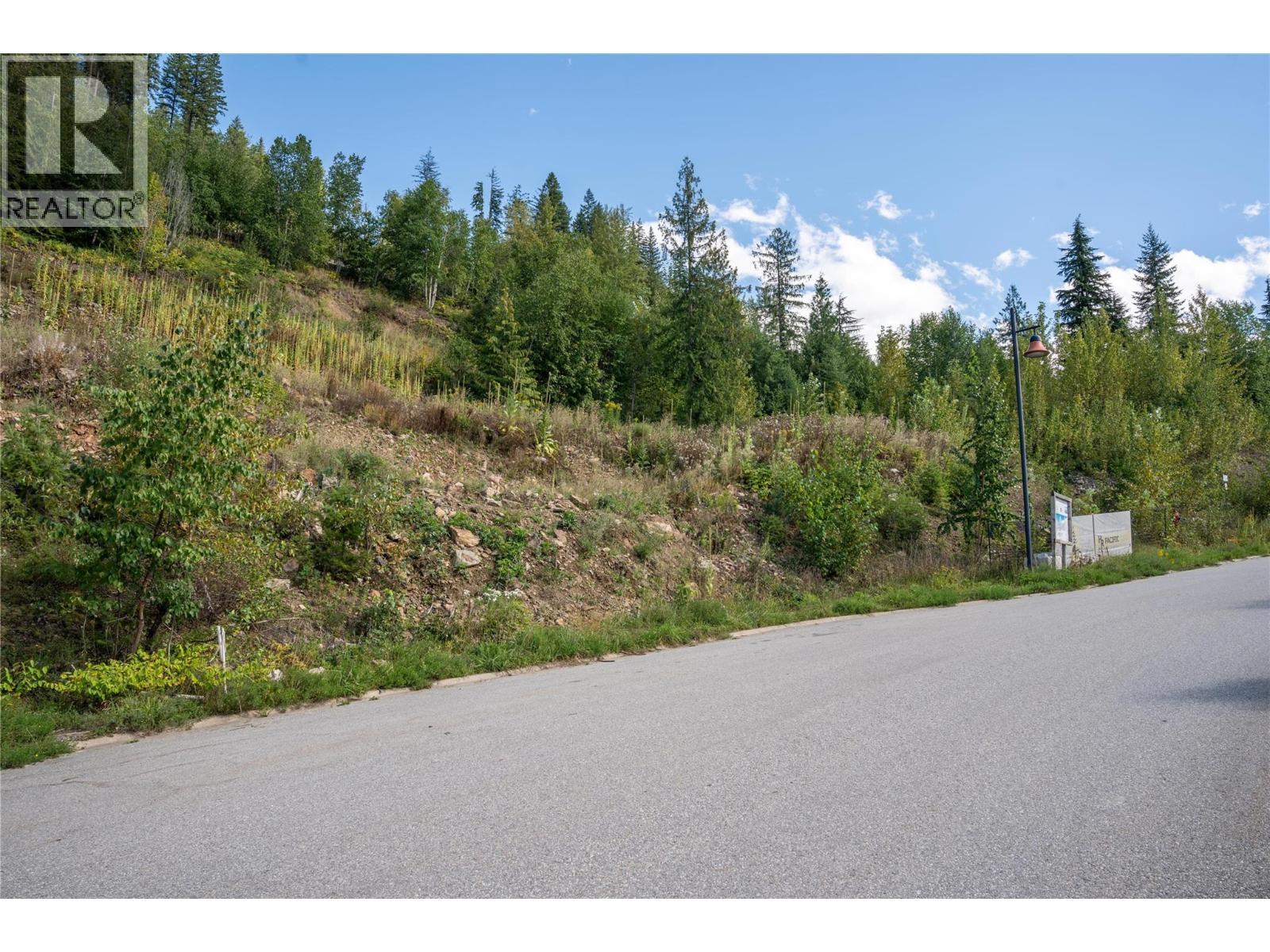 2080 Mackenzie Court Unit# 26, Revelstoke, BC