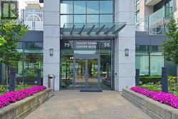 1511 - 75 SOUTH TOWN CENTRE BOULEVARD Markham, ON L6G 0B3