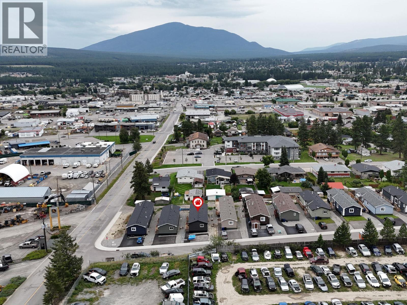 527 Pagurut Avenue W, Cranbrook, BC