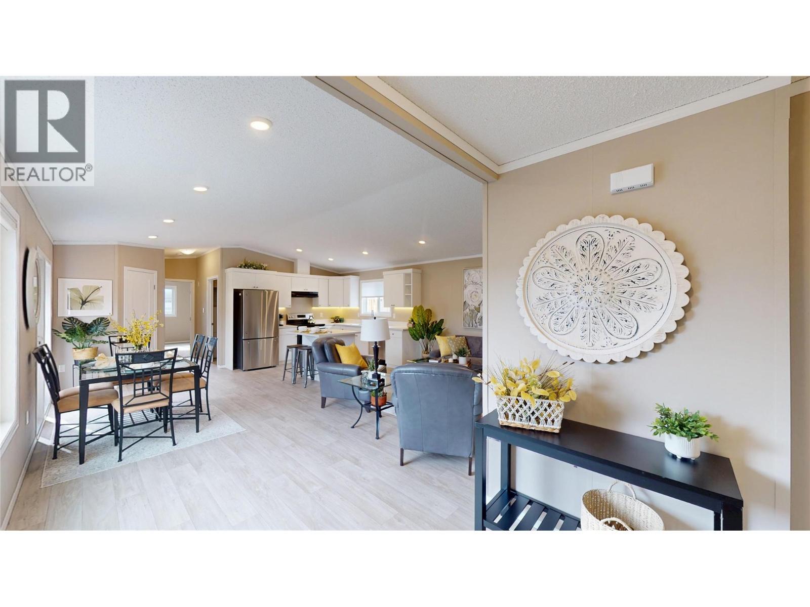 527 Pagurut Avenue W, Cranbrook, BC