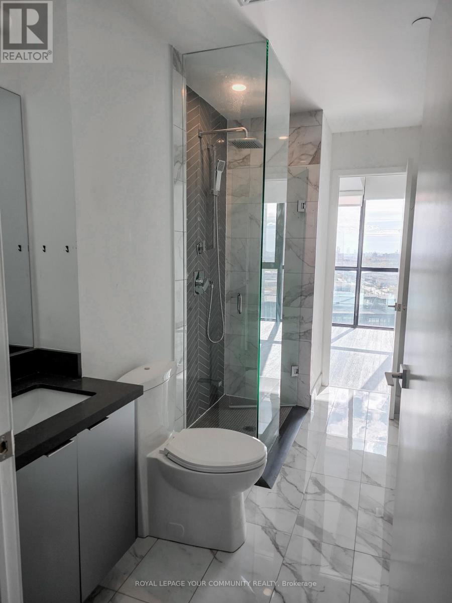 1103 - 2908 Highway 7 Road, Vaughan, ON - Indoor Photo Showing Bathroom