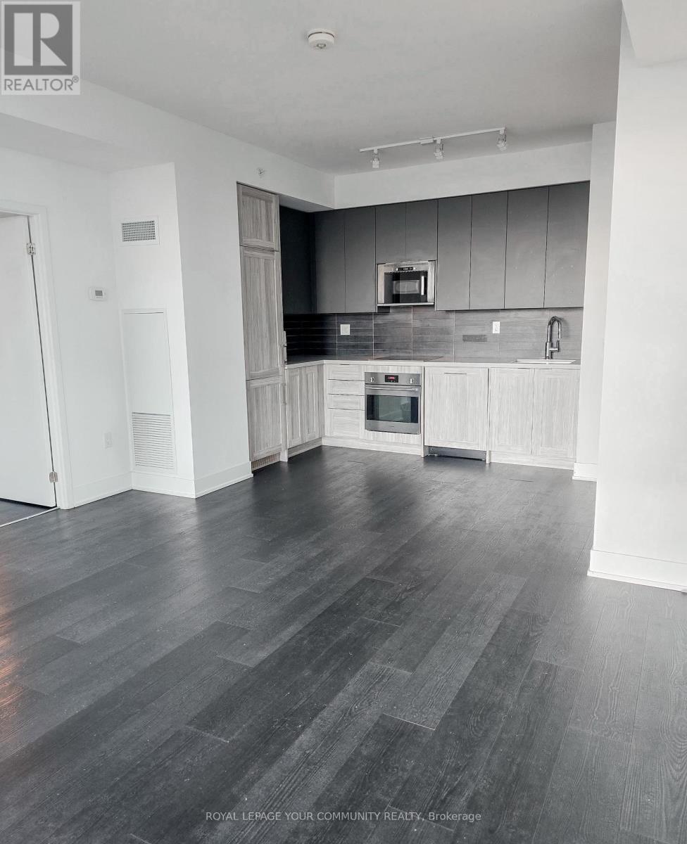 1103 - 2908 Highway 7 Road, Vaughan, ON - Indoor Photo Showing Kitchen