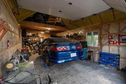 Garage -