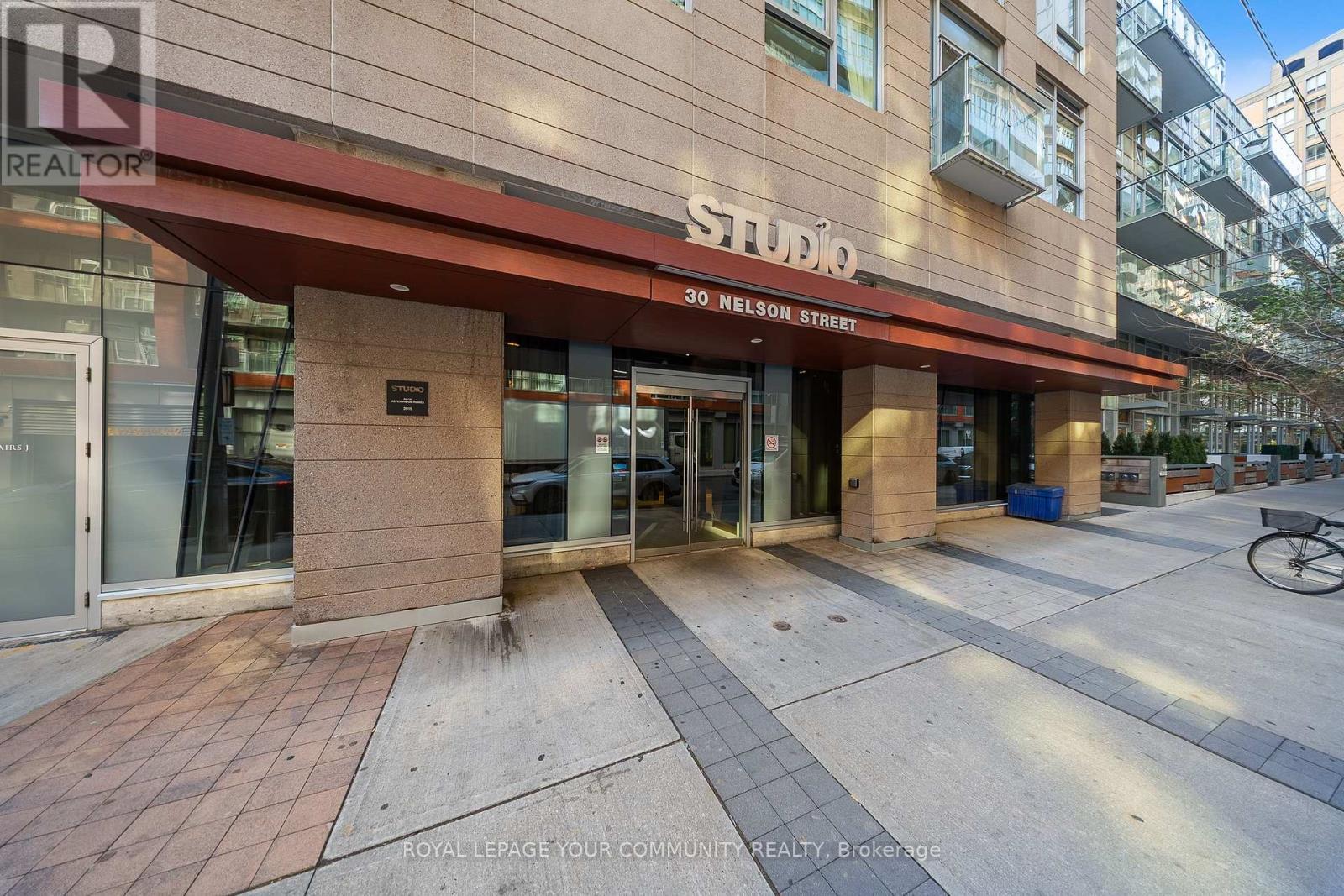 1602 - 30 Nelson Street, Toronto, ON - Outdoor